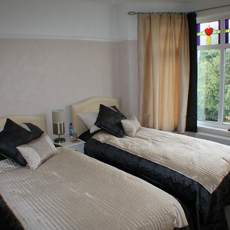 לינה וארוחת בוקר סנט אוסטל Langdale House מראה חיצוני תמונה