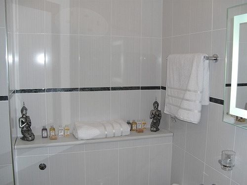 לינה וארוחת בוקר סנט אוסטל Langdale House מראה חיצוני תמונה